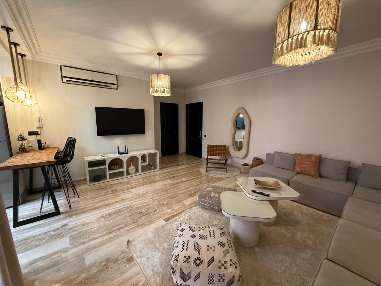 Magnifique Appartement 2 Chambres Meublé Gueliz – Proche de Carré Eden | Résidence sécurisée 24h/24