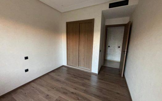 Magnifique Rez-de-jardin appartement proche de la gare